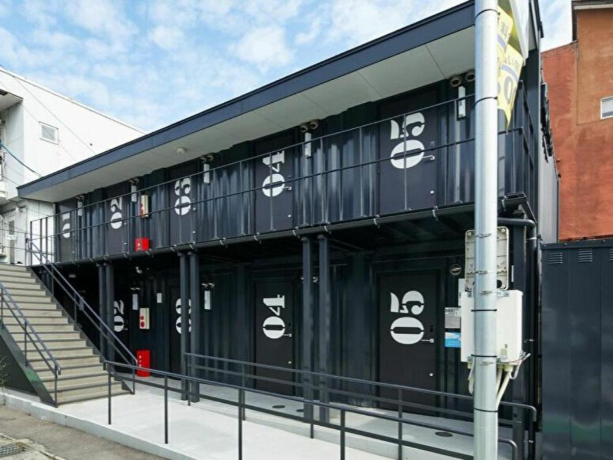 Boxi Hakata 2 3*